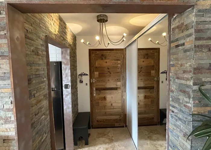 Bella Vista Floor